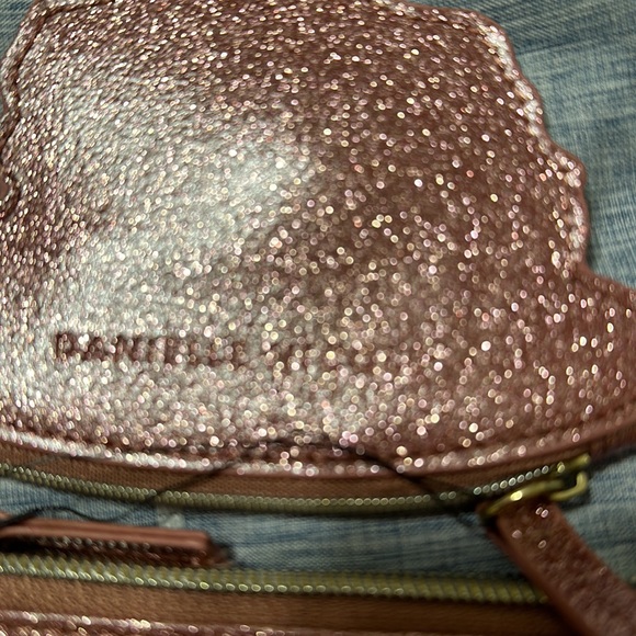 Disney Make up bag and little change purse - Picture 3 of 3